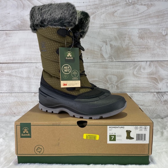 snow boots size 7